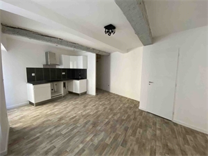 appartement à la location -   84120  PERTUIS, surface 52 m2 location appartement - APR726795